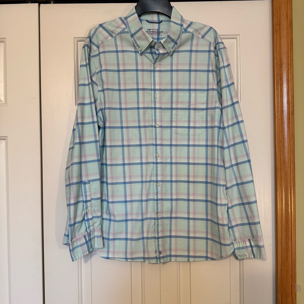Vineyard Vines On The Go Performance‎ Classic Fit Plaid Shirt